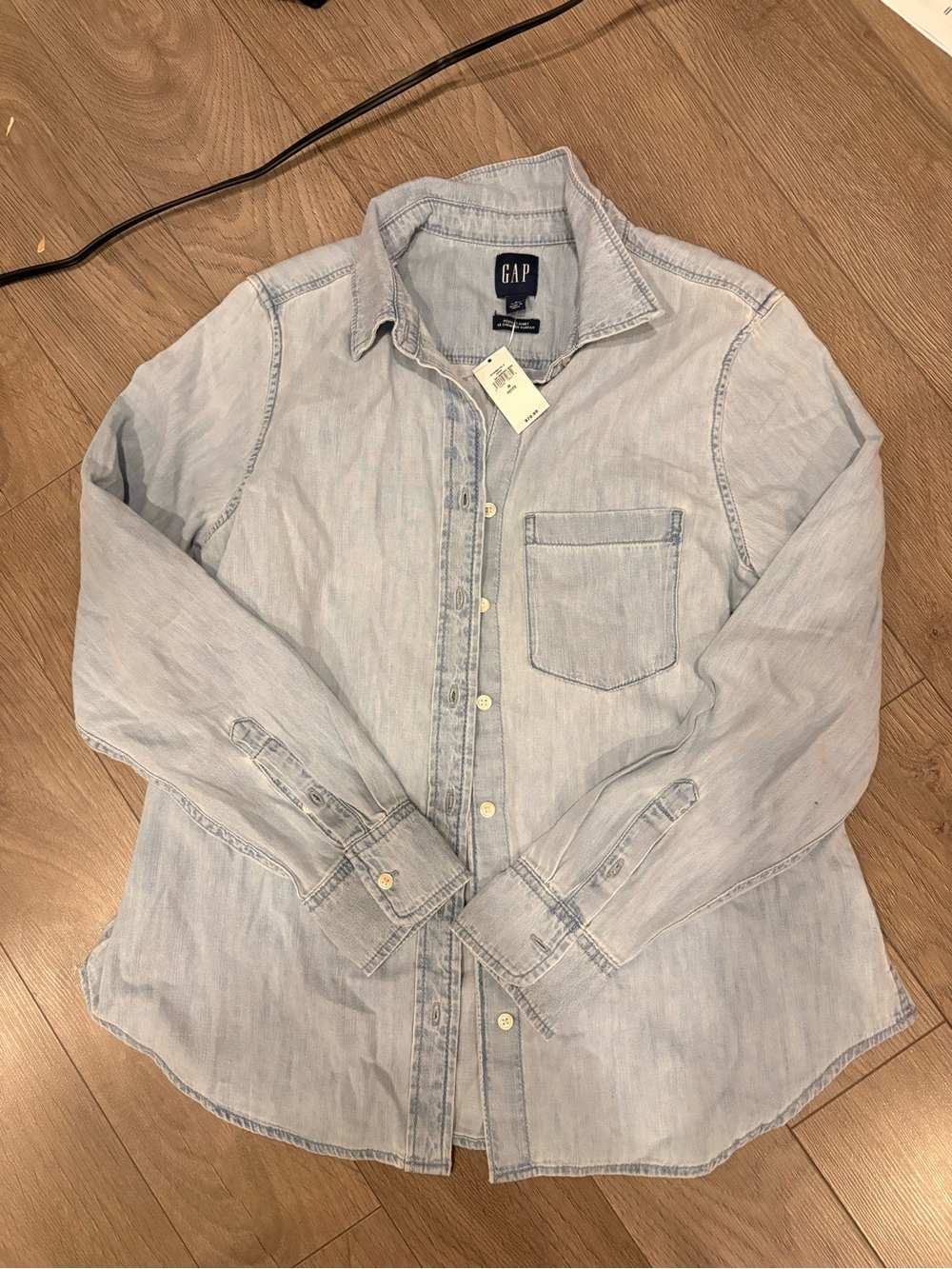 GAP Light Wash Denim Button-Down Shirt - Light denim blue